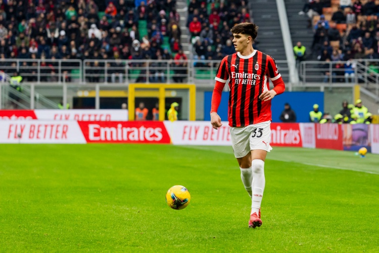 都体：战尤文萨56或巴特萨基可能踢左后卫，阿特卡梅可能首发